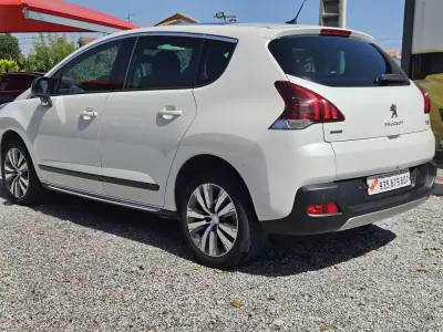 Peugeot 3008 2016 - 13550 EUR, 128500 km - AUTO.MOTO.pt - 128500km - foto 6 de 38