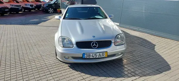 Mercedes-Benz SLK 200 2001 - 15980 EUR, 103000 km - AUTO.MOTO.pt - 103000km - foto 17 de 21