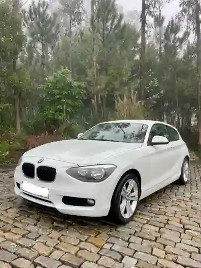 BMW 114 2015 - 182000km