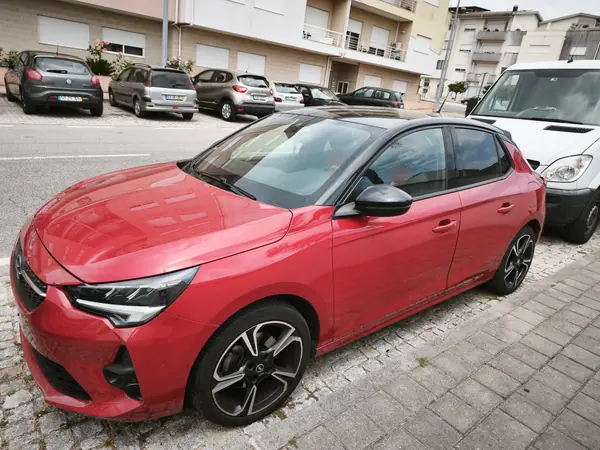 Opel Corsa 2019 - 11000 EUR, 83700 km - AUTO.MOTO.pt - 83700km - foto 3 de 6
