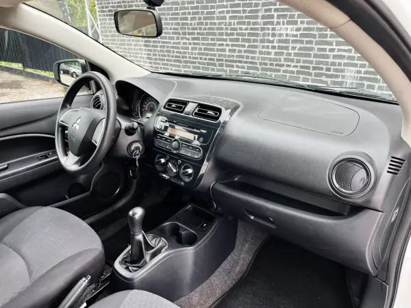 Mitsubishi Space Star 2019 - 11250 EUR, 124000 km - 124000km - foto 2 de 14
