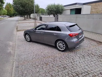 Mercedes-Benz A 180 2019 - 21500 EUR, 119000 km - 119000km - foto 4 de 13