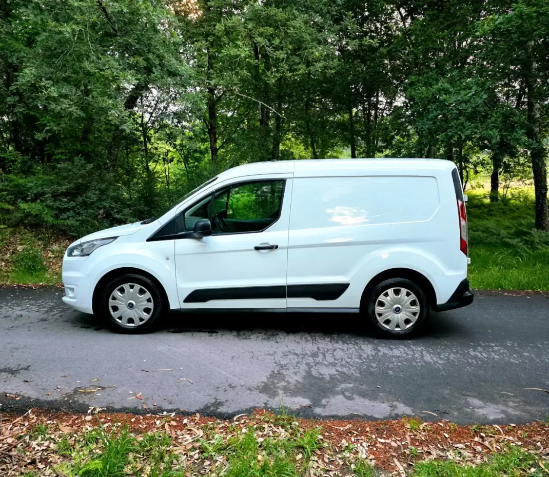 Ford Transit Connect 2019 - 11990 EUR, 144000 km - AUTO.MOTO.pt - 144000km - foto 6 de 27