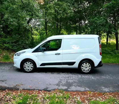 Ford Transit Connect 2019 - 11990 EUR, 144000 km - AUTO.MOTO.pt - 144000km - foto 6 de 27
