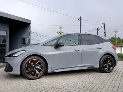 Cupra Born 2022 - 24900 EUR, 33000 km - 33000km - foto 6 de 19