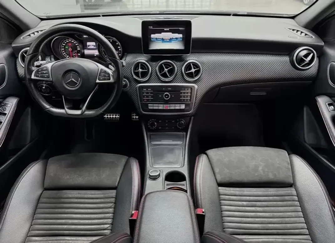 Mercedes-Benz A 180 2016 - 17950 EUR, 176237 km - 176237km - foto 20 de 31