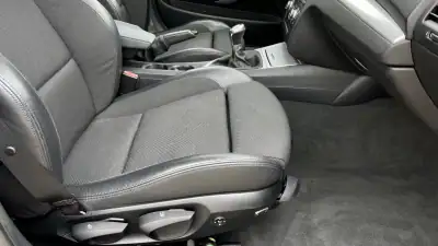 BMW 123 2007 - 11900 EUR, 253000 km - AUTO.MOTO.pt - 253000km - foto 40 de 46