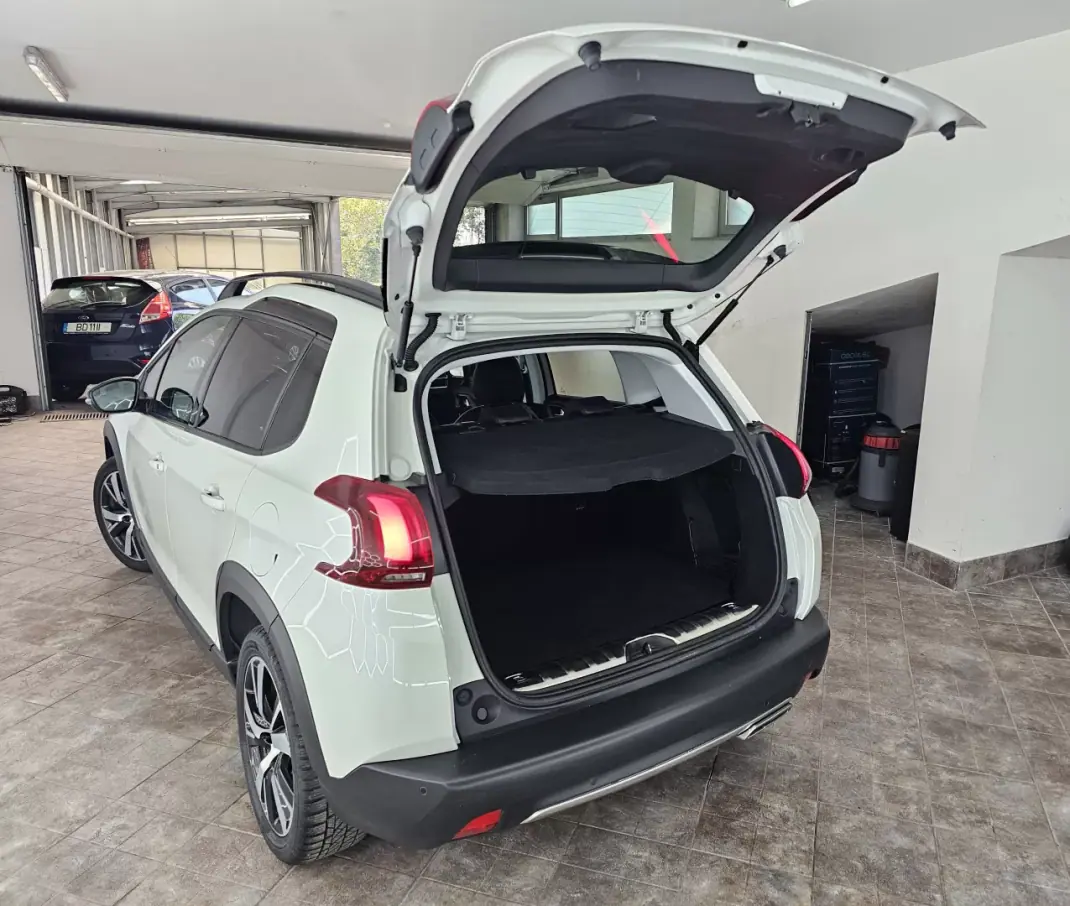 Peugeot 2008 2019 - 12850 EUR, 138694 km - AUTO.MOTO.pt - 138694km - foto 35 de 35