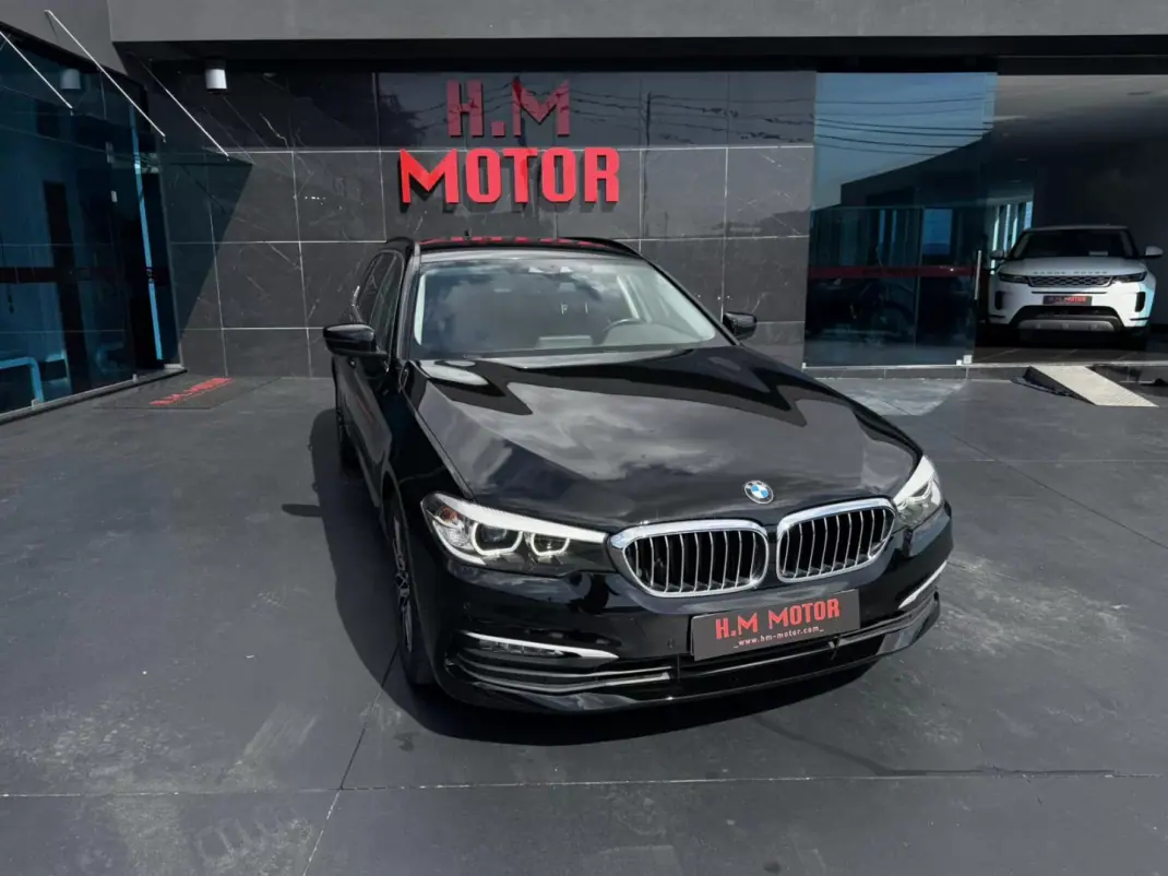 BMW 520 2017 - 21900 EUR, 217000 km - AUTO.MOTO.pt - 217000km - foto 1 de 12