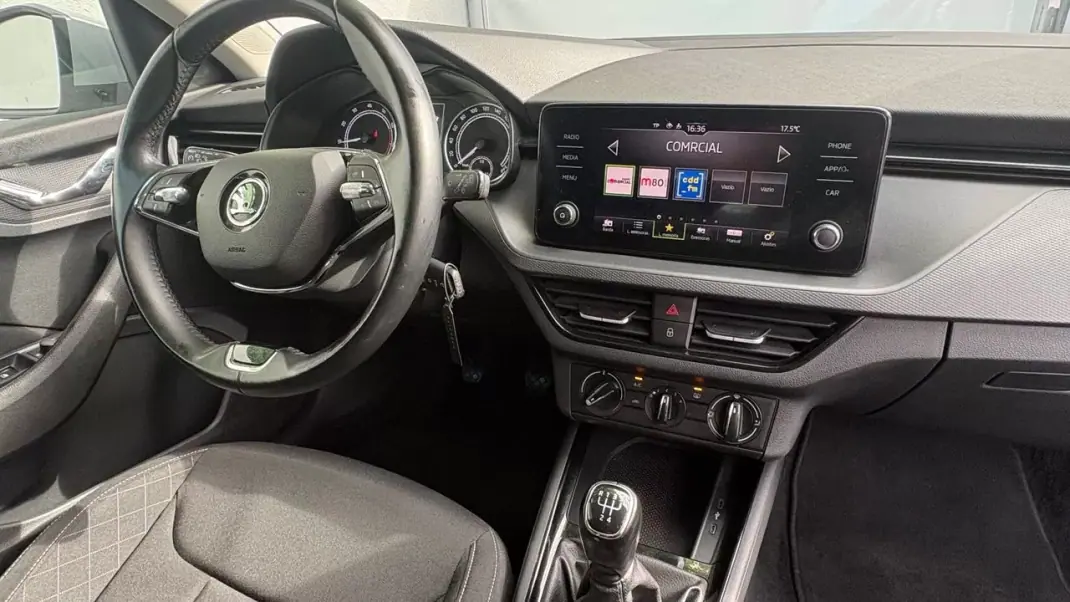 Skoda Scala 2022 - 11900 EUR, 94000 km - AUTO.MOTO.pt - 94000km - foto 12 de 12