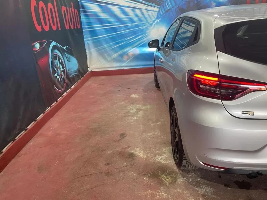 Renault Clio 2019 - 14480 EUR, 30000 km - AUTO.MOTO.pt - 30000km - foto 21 de 50