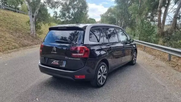 Citroën C4 Grand Picasso 2019 - 19900 EUR, 126000 km - AUTO.MOTO.pt - 126000km - foto 3 de 22