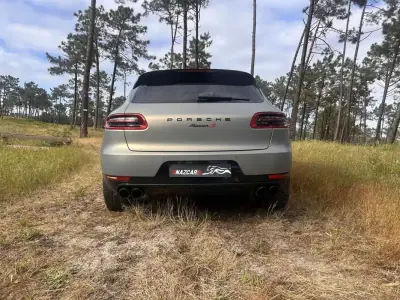 Porsche Macan 2016 - 42900 EUR, 145000 km - AUTO.MOTO.pt - 145000km - foto 6 de 25