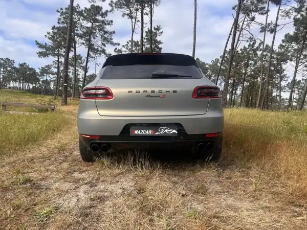 Porsche Macan 2016 - 42900 EUR, 145000 km - AUTO.MOTO.pt - 145000km - foto 6 de 25