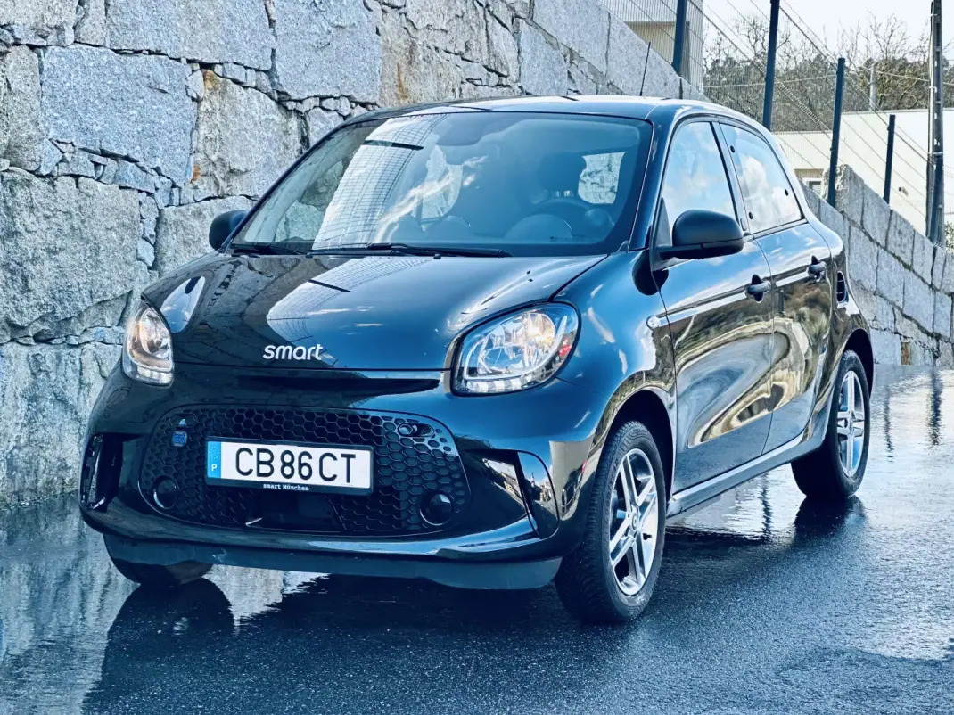 Smart ForFour 2021 - 13900 EUR, 16000 km - AUTO.MOTO.pt - 16000km - foto 1 de 22