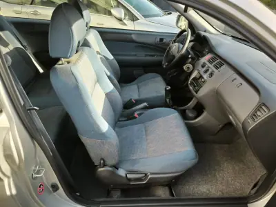 Honda HR-V 2000 - 3950 EUR, 97574 km - AUTO.MOTO.pt - 97574km - foto 19 de 36