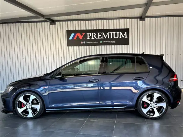 Volkswagen Golf 2015 - 24990 EUR, 162000 km - AUTO.MOTO.pt - 162000km - foto 12 de 58