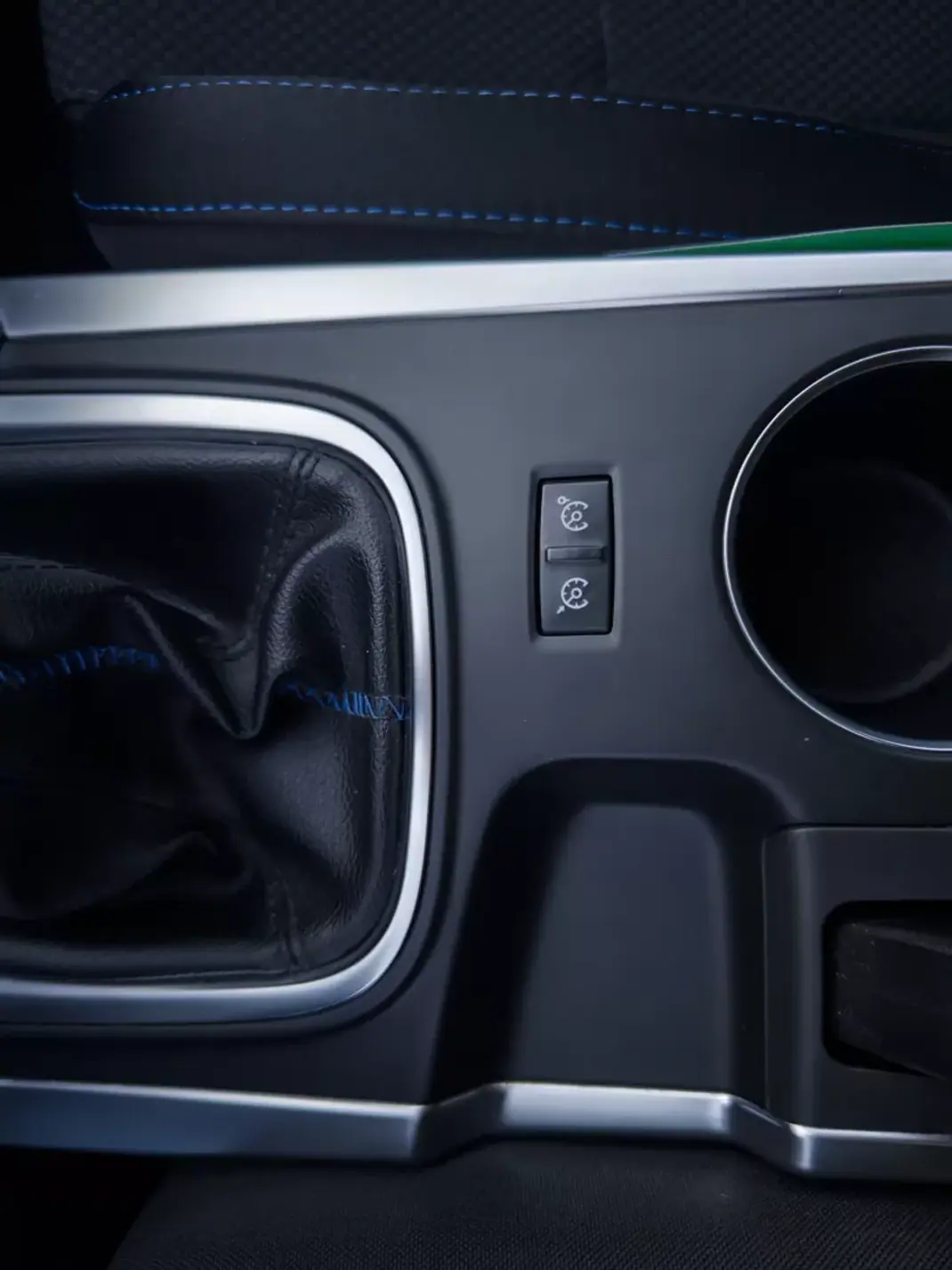 Renault Mégane Sport Tourer 2016 - 13990 EUR, 163000 km - AUTO.MOTO.pt - 163000km - foto 42 de 47