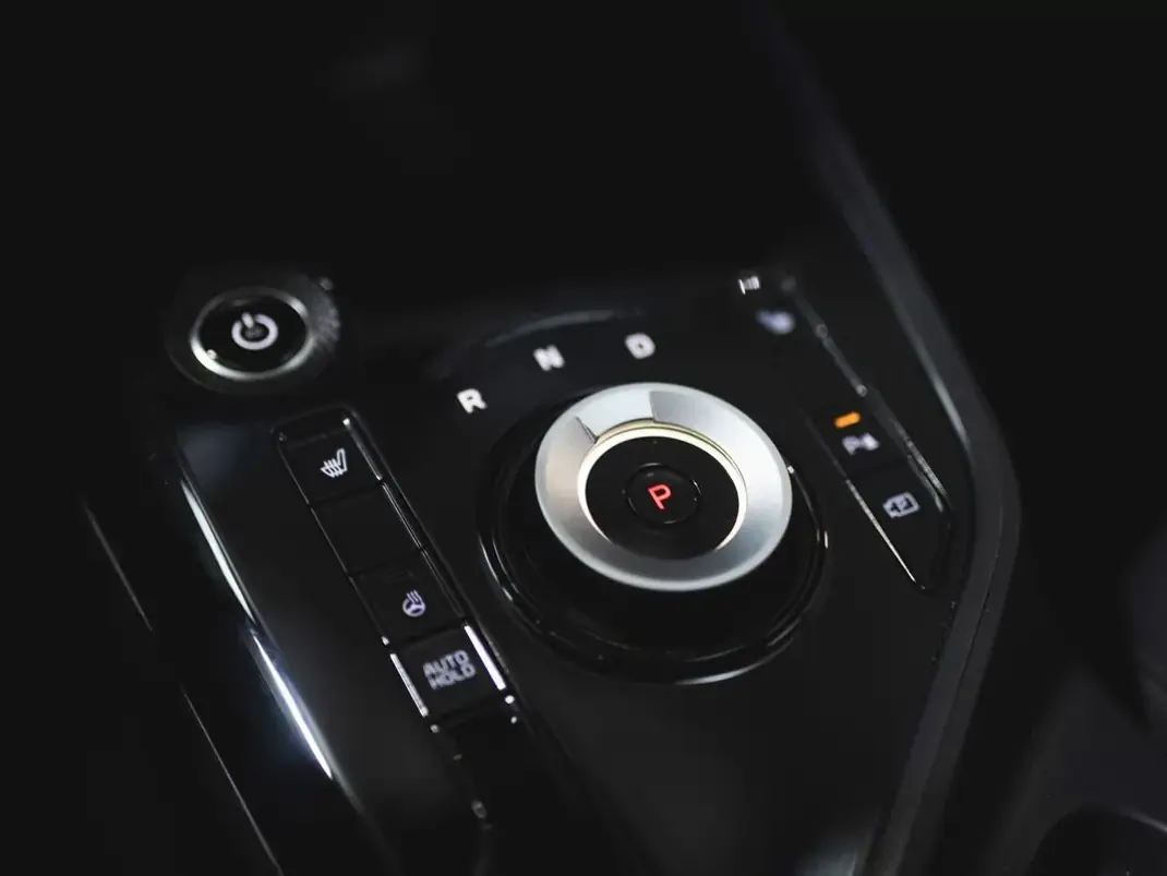 Kia e-Niro 2022 - 25990 EUR, 60682 km - AUTO.MOTO.pt - 60682km - foto 18 de 19