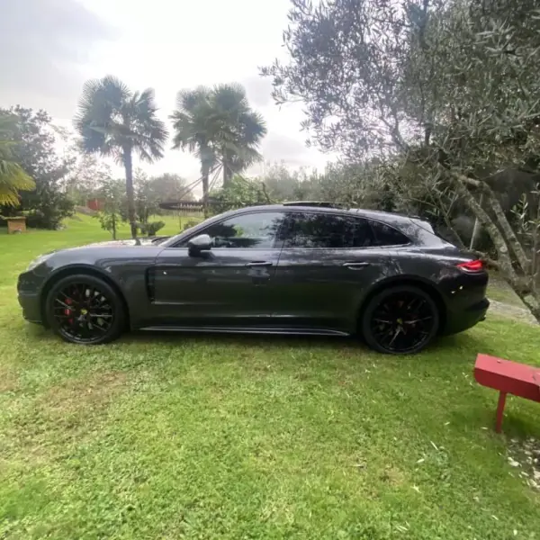 Porsche Panamera Sport Turismo 2019 - 69990 EUR, 210000 km - AUTO.MOTO.pt - 210000km - foto 39 de 50