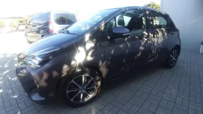 Toyota Yaris 2020 - 12990 EUR, 108986 km - AUTO.MOTO.pt - 108986km - foto 18 de 26