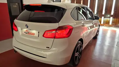 BMW 216 Active Tourer 2017 - 16990 EUR, 118407 km - AUTO.MOTO.pt - 118407km - foto 7 de 72