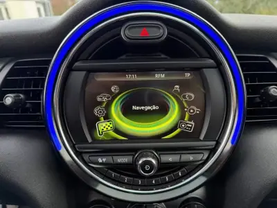 MINI Cooper 2017 - 14999 EUR, 131500 km - AUTO.MOTO.pt - 131500km - foto 29 de 30