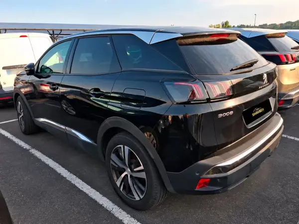 Peugeot 3008 225 E  Eat8 Allure Pack 2022 Híbrido Plug-In