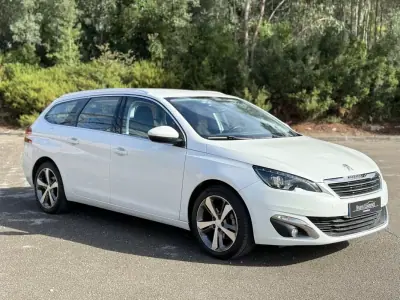 Peugeot 308 SW 2015 - 9900 EUR, 107000 km - AUTO.MOTO.pt - 107000km - foto 7 de 29