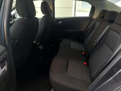 Citroën C-Elysée 2018 - 12500 EUR, 63213 km - AUTO.MOTO.pt - 63213km - foto 24 de 25