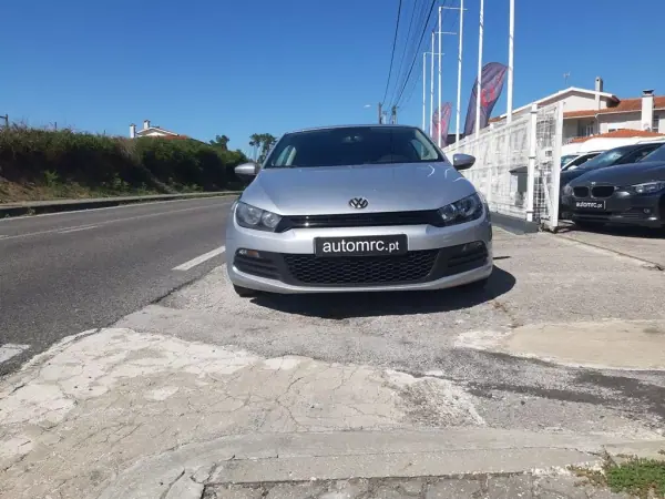 Volkswagen Scirocco 2012 - 9500 EUR, 212500 km - AUTO.MOTO.pt - 212500km - foto 5 de 33