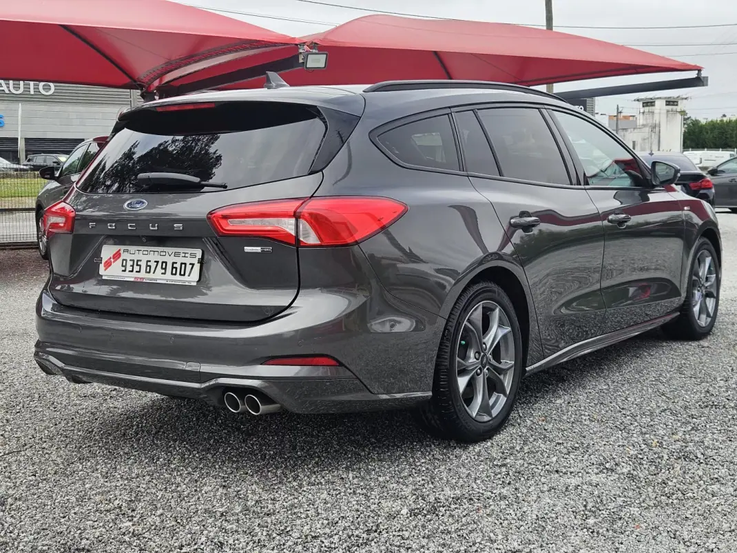 Ford Focus SW 2021 - 17800 EUR, 91100 km - AUTO.MOTO.pt - 91100km - foto 7 de 66