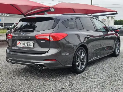 Ford Focus SW 2021 - 17800 EUR, 91100 km - AUTO.MOTO.pt - 91100km - foto 7 de 66