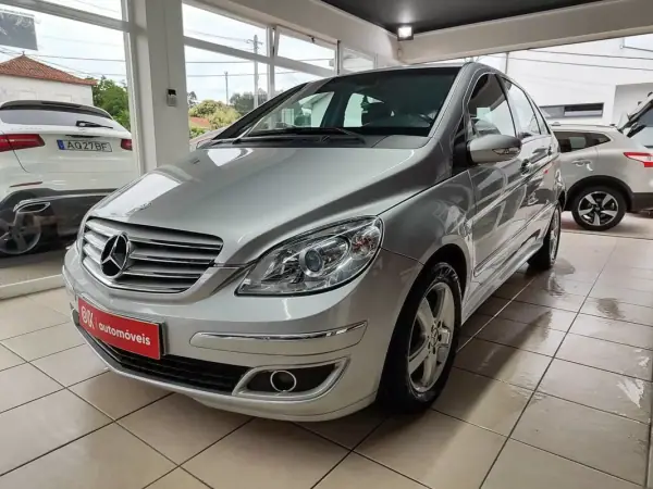 Mercedes-Benz B 200 2006 - 8250 EUR, 190000 km - AUTO.MOTO.pt - 190000km - foto 5 de 34