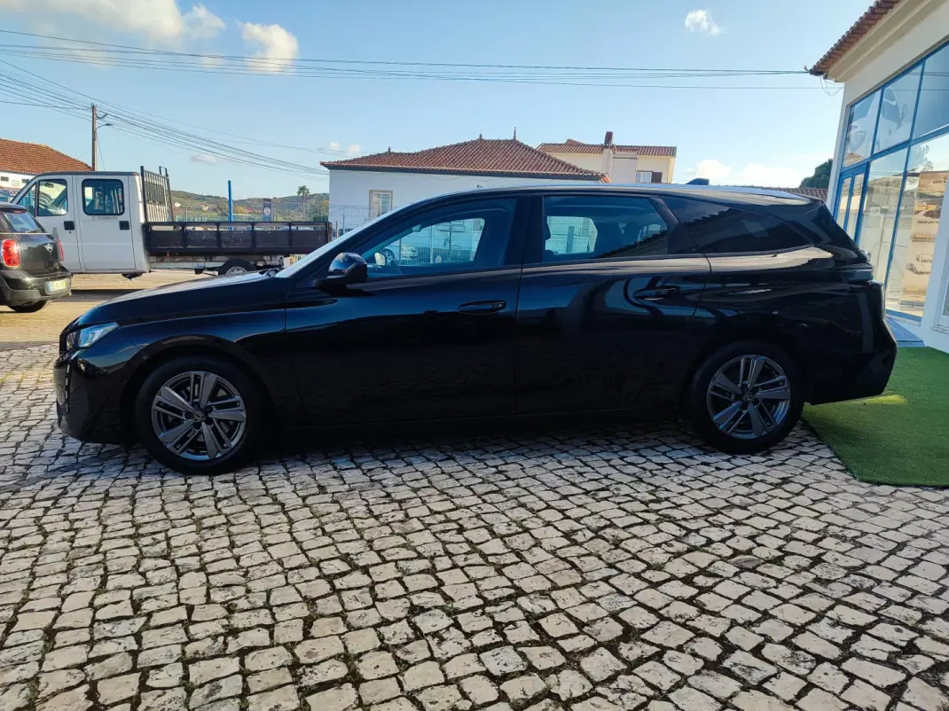 Peugeot 308 SW 2022 - 16990 EUR, 190000 km - AUTO.MOTO.pt - 190000km - foto 3 de 17