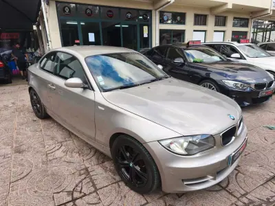BMW 120 2008 — foto 5 de 29