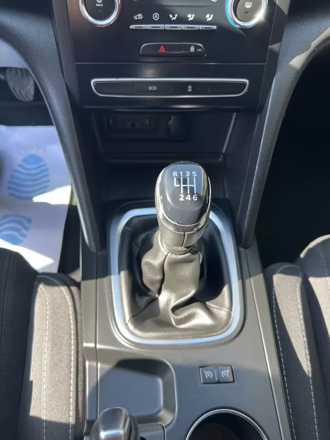 Renault Mégane Sport Tourer 2019 - 12500 EUR, 232000 km - 232000km - foto 11 de 16
