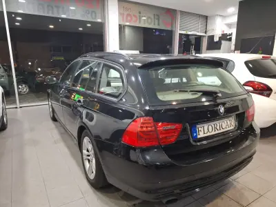 BMW 318 2011 - 8900 EUR, 290000 km - AUTO.MOTO.pt - 290000km - foto 12 de 13