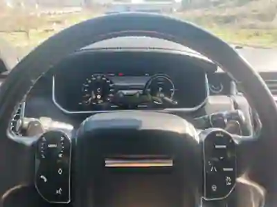 Land Rover Range Rover 2019 - 64900 EUR, 160000 km - AUTO.MOTO.pt - 160000km - foto 13 de 15