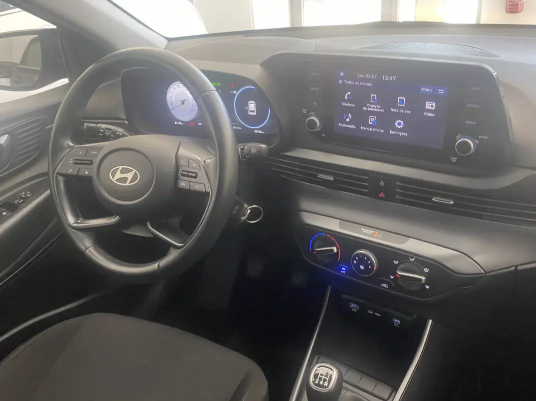 Hyundai i20 2023 - 16750 EUR, 33133 km - 33133km - foto 8 de 37
