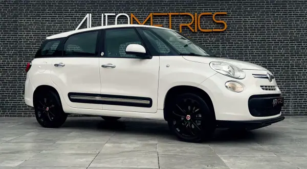 Fiat 500L 2016 - 10750 EUR, 138000 km - AUTO.MOTO.pt - 138000km - foto 8 de 16