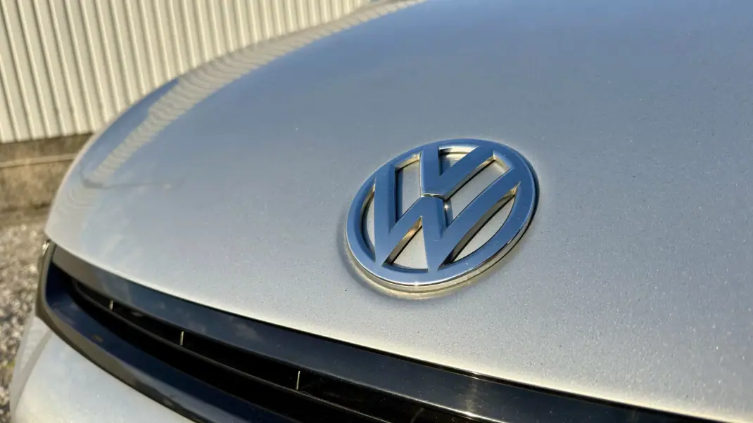 Volkswagen Scirocco 2010 - 9950 EUR, 301000 km - AUTO.MOTO.pt - 301000km - foto 7 de 18