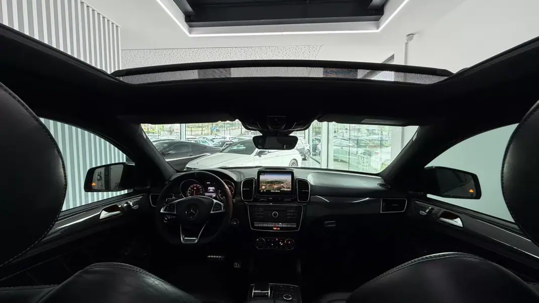 Mercedes-Benz GLE 63 AMG 2015 - 99990 EUR, 149475 km - AUTO.MOTO.pt - 149475km - foto 42 de 42