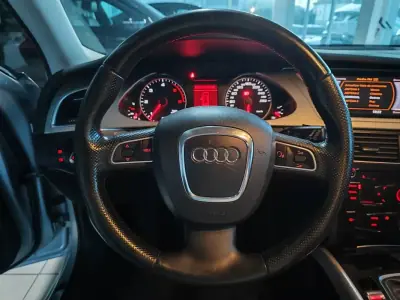 Audi A4 Avant 2009 - 12950 EUR, 231500 km - AUTO.MOTO.pt - 231500km - foto 25 de 36