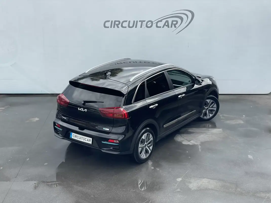 Kia e-Niro 2022 - 22250 EUR, 71631 km - AUTO.MOTO.pt - 71631km - foto 10 de 44