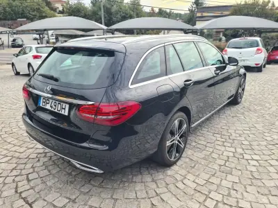 Mercedes-Benz C 300 2020 - 26590 EUR, 103371 km - AUTO.MOTO.pt - 103371km - foto 9 de 22