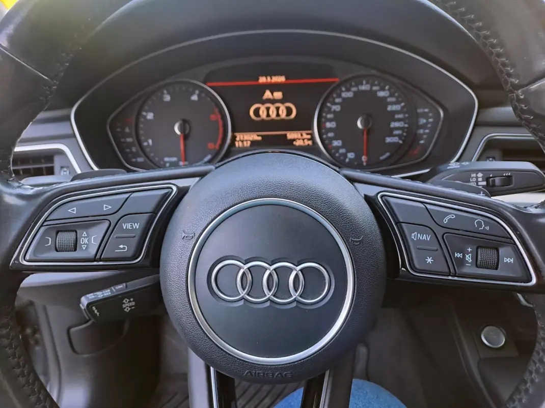 Audi A5 Sportback 2018 - 19750 EUR, 210000 km - AUTO.MOTO.pt - 210000km - foto 26 de 32