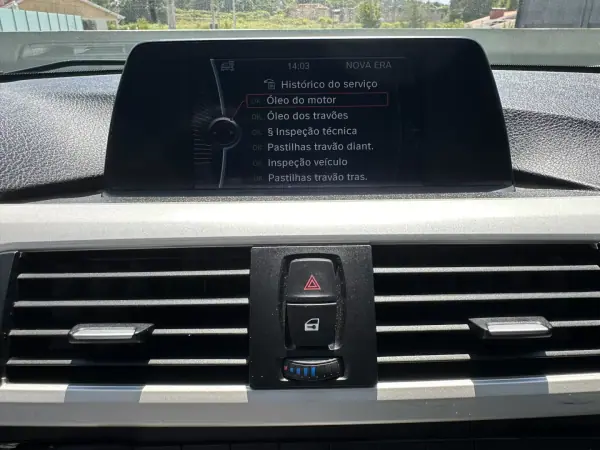 BMW 320 2014 - 11900 EUR, 240000 km - AUTO.MOTO.pt - 240000km - foto 53 de 64