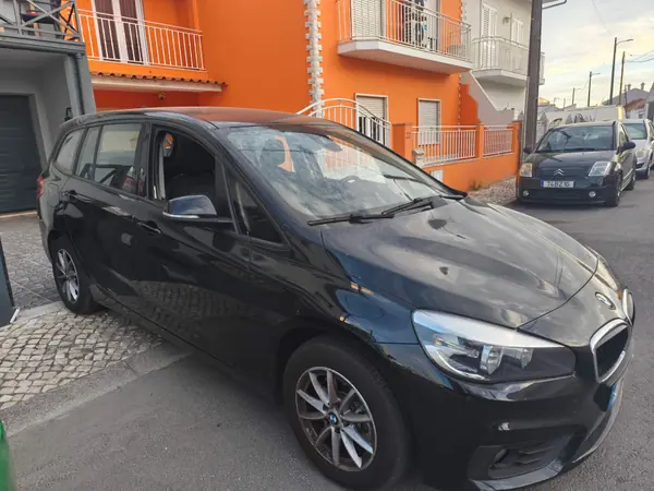 BMW 216 Gran Tourer d 7L Advantage 2015 Diesel — 204 300 km · Lisboa BMW 216 Gran Tourer d 7L Advantage 2015 Diesel