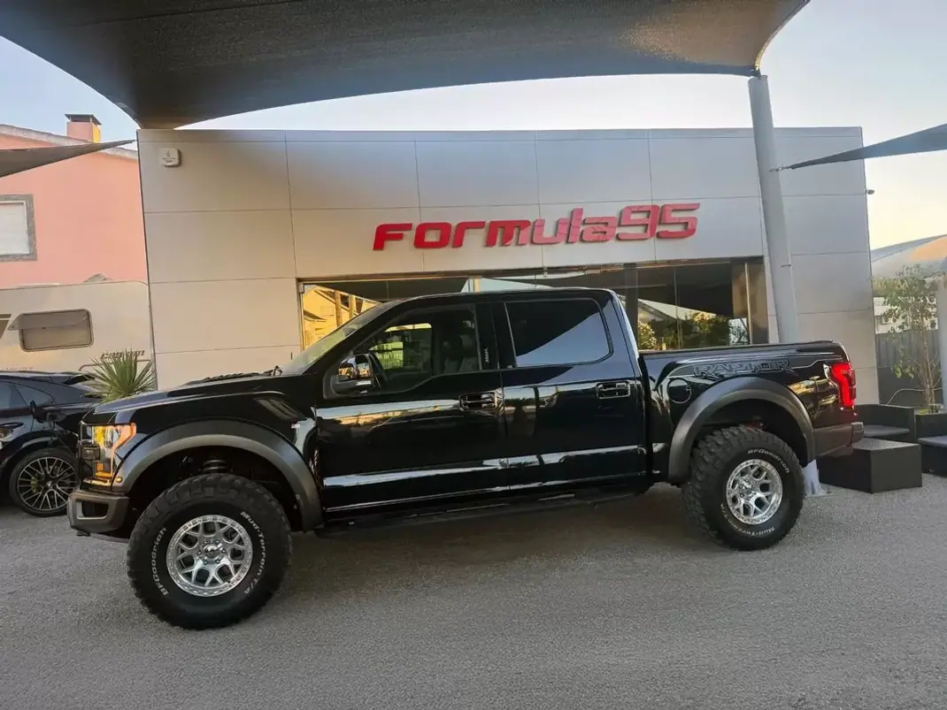 Ford F-150 2019 - 83700 EUR, 92850 km - 92850km - foto 9 de 21